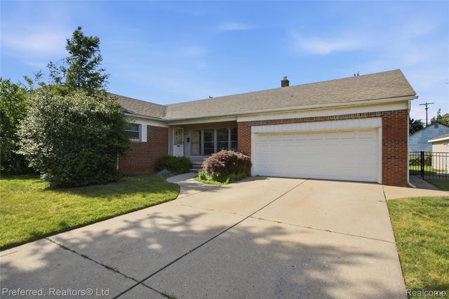 860 Palmer Street, Plymouth, MI 48170