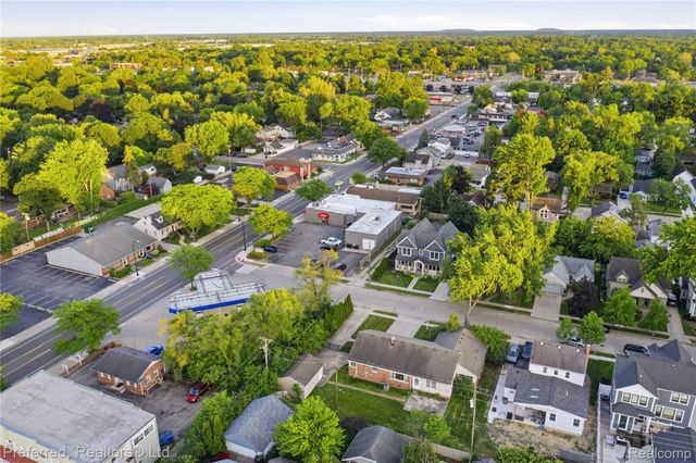 860 Palmer Street, Plymouth, MI 48170