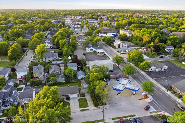 860 Palmer Street, Plymouth, MI 48170