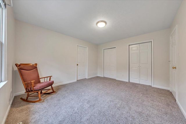 430 Virginian DR, Christiansburg, VA 24073