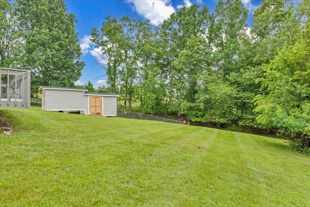 430 Virginian DR, Christiansburg, VA 24073