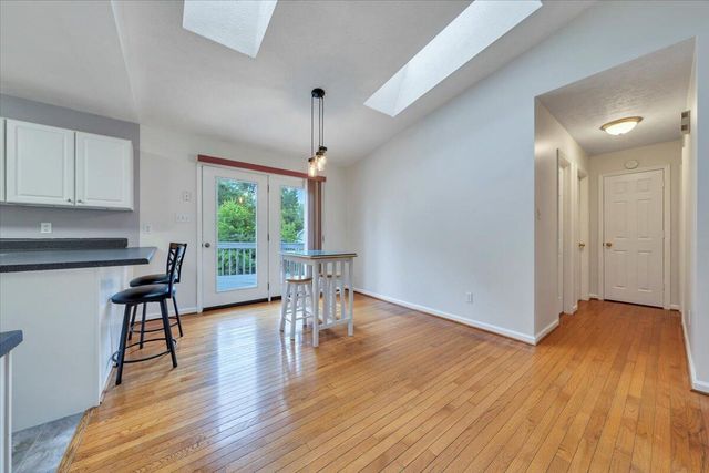 430 Virginian DR, Christiansburg, VA 24073