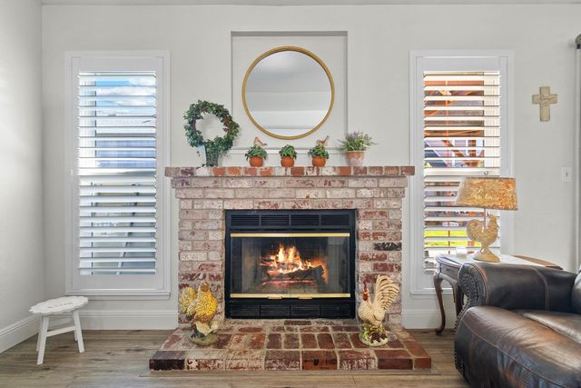 13132 Heather Dr, Waterford, CA 95386