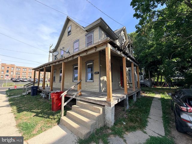 143-145 OAK ST, Bridgeton, NJ 08302