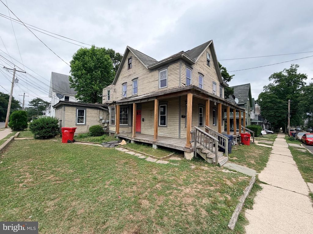 143-145 OAK ST, Bridgeton, NJ 08302
