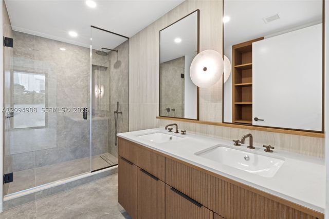 2200 Brickell Ave 206, Miami, FL 33129