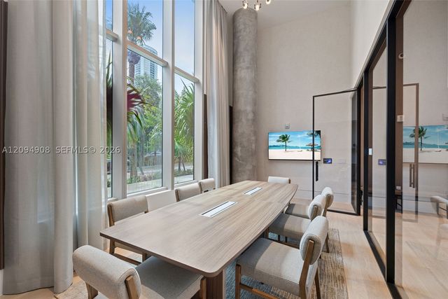 2200 Brickell Ave 206, Miami, FL 33129