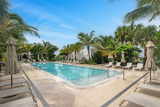 2200 Brickell Ave 206, Miami, FL 33129