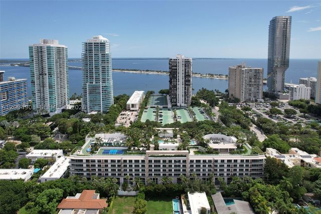 2200 Brickell Ave 206, Miami, FL 33129