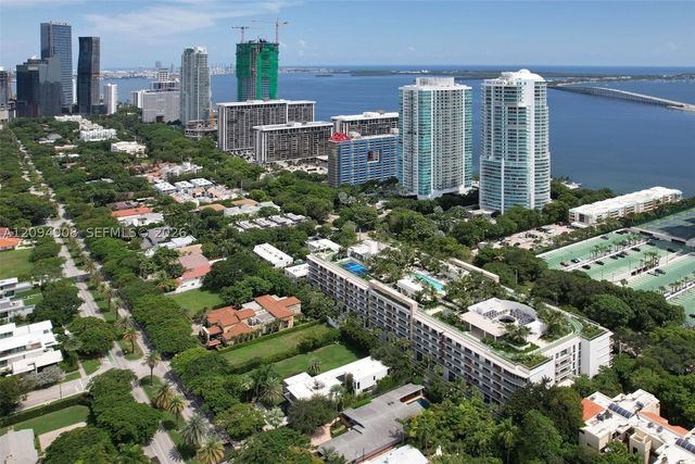 2200 Brickell Ave 206, Miami, FL 33129