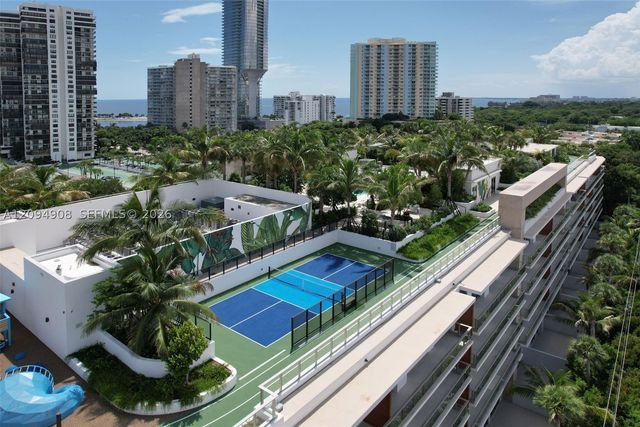 2200 Brickell Ave 206, Miami, FL 33129