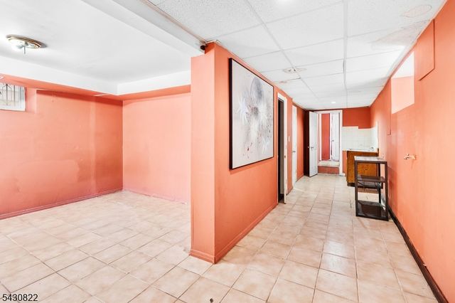 311 Paxton St, Paterson City, NJ 07503