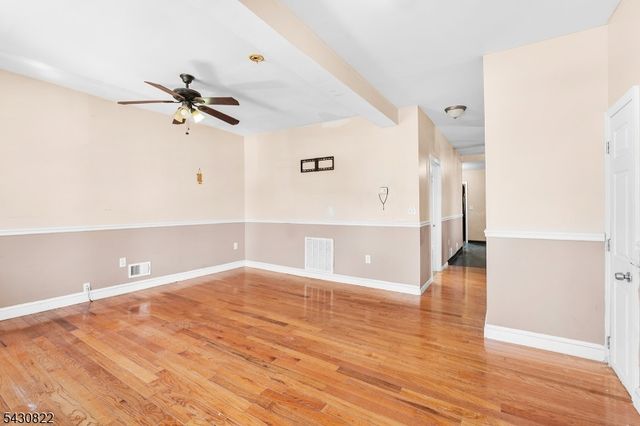 311 Paxton St, Paterson City, NJ 07503