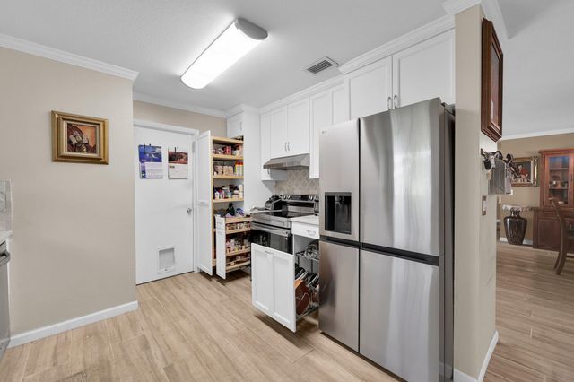 2060 SE Rainier Road, Port St. Lucie, Port St Lucie, FL 34952