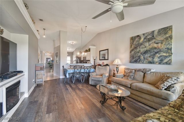 9165 Michael CIR 1002, Naples, FL 34113