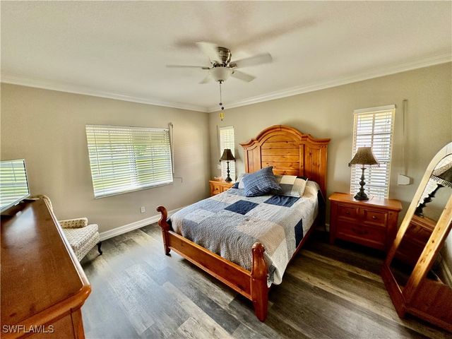 9165 Michael CIR 1002, Naples, FL 34113