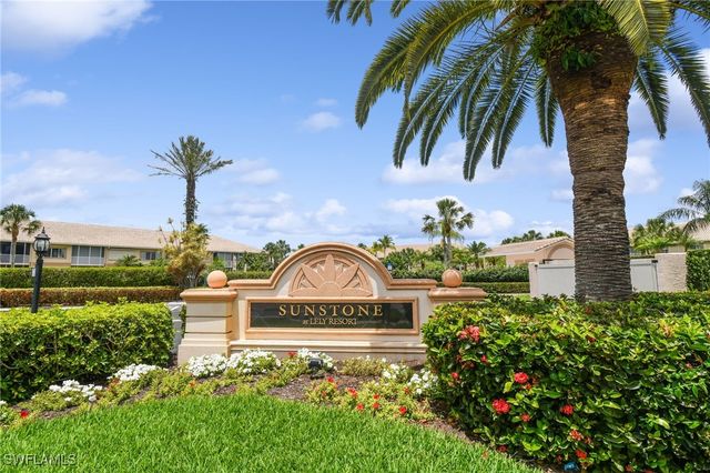 9165 Michael CIR 1002, Naples, FL 34113