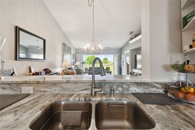 9165 Michael CIR 1002, Naples, FL 34113