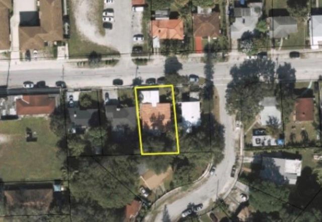 154 NW 67th Street, Miami, FL 33150
