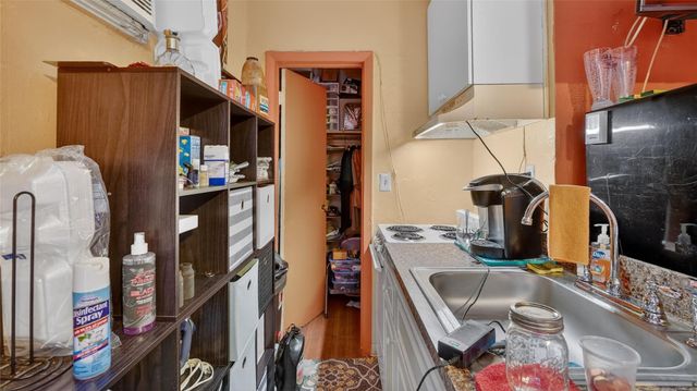 154 NW 67th Street, Miami, FL 33150