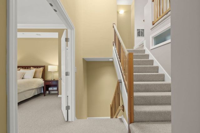 3003 Maple Brook Rd 3003, Bellingham, MA 02019