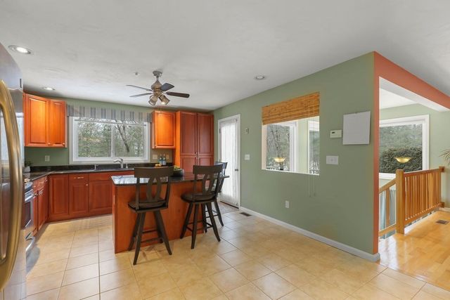 3003 Maple Brook Rd 3003, Bellingham, MA 02019