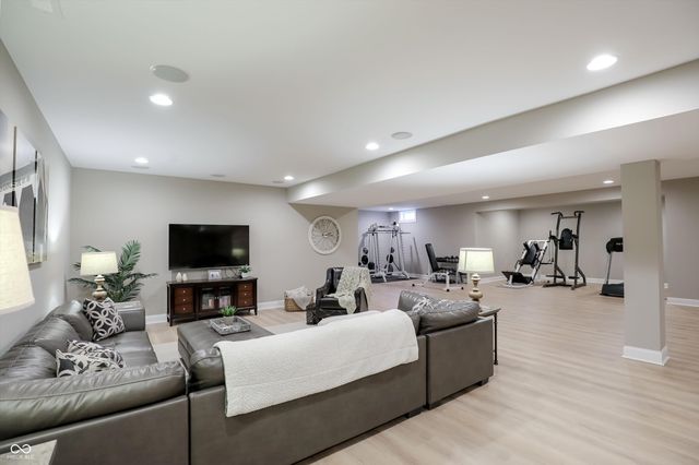 14729 Harvest Glen Boulevard S, Fishers, IN 46037