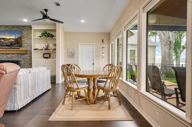 112 Marina Dr, Bullard, TX 75757