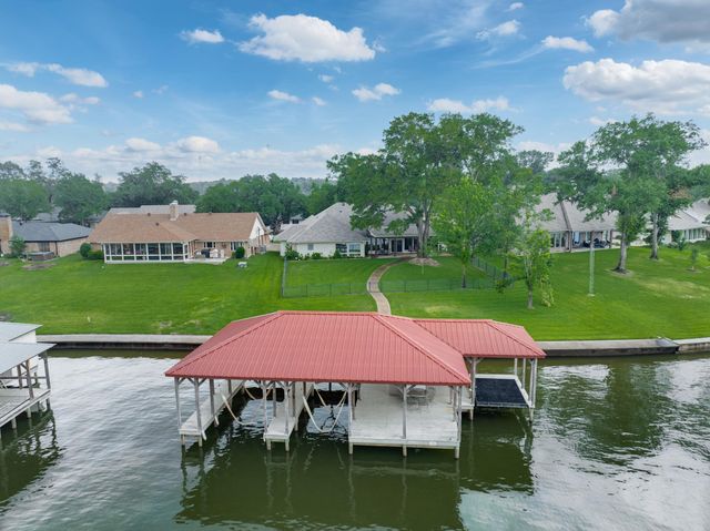 112 Marina Dr, Bullard, TX 75757
