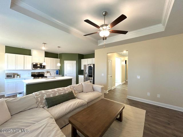 107 Harvest Bluff Lane, Jacksonville, NC 28546