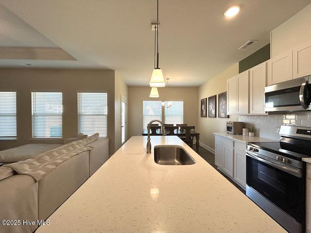 107 Harvest Bluff Lane, Jacksonville, NC 28546
