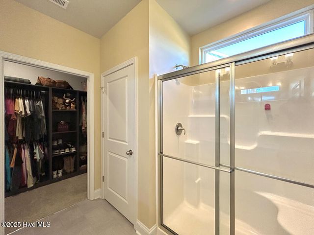 107 Harvest Bluff Lane, Jacksonville, NC 28546