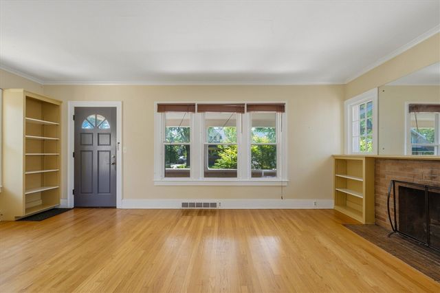 1423 Henry Street, Ann Arbor, MI 48104