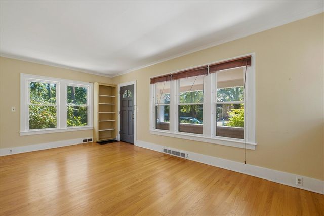 1423 Henry Street, Ann Arbor, MI 48104