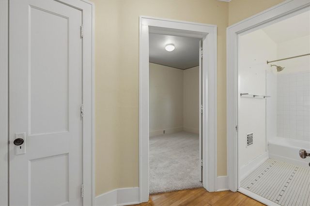 1423 Henry Street, Ann Arbor, MI 48104