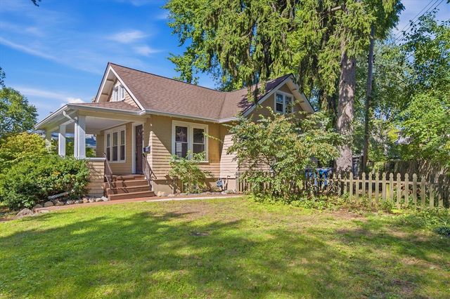 1423 Henry Street, Ann Arbor, MI 48104