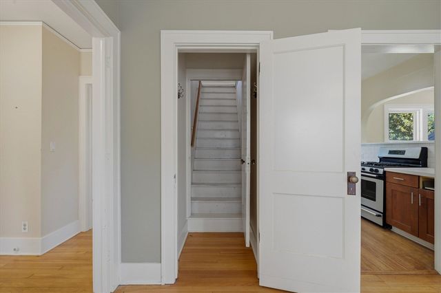 1423 Henry Street, Ann Arbor, MI 48104