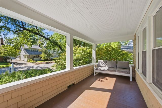 1423 Henry Street, Ann Arbor, MI 48104
