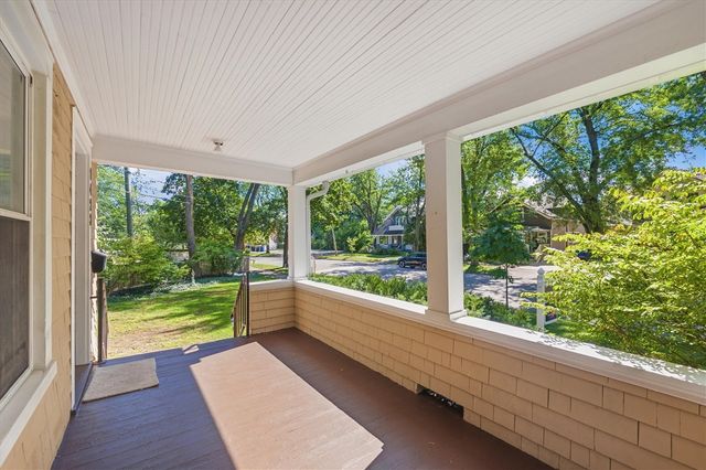 1423 Henry Street, Ann Arbor, MI 48104