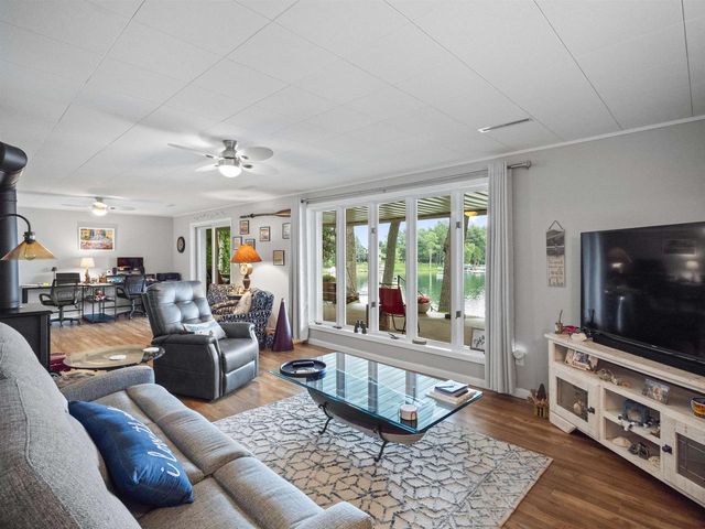 N2980 HIGHLAND LANE, Waupaca, WI 54981
