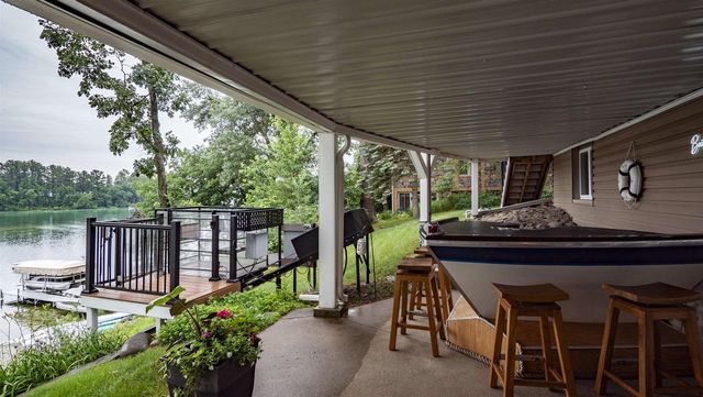 N2980 HIGHLAND LANE, Waupaca, WI 54981