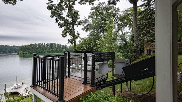 N2980 HIGHLAND LANE, Waupaca, WI 54981