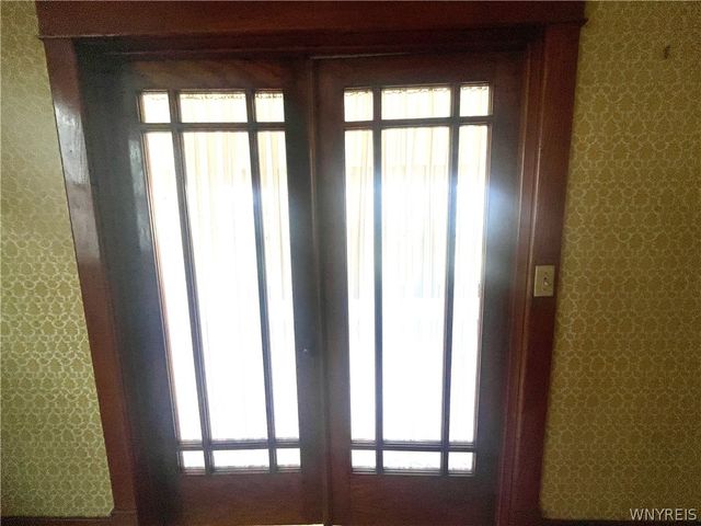 75 Harding Road, Buffalo, NY 14220