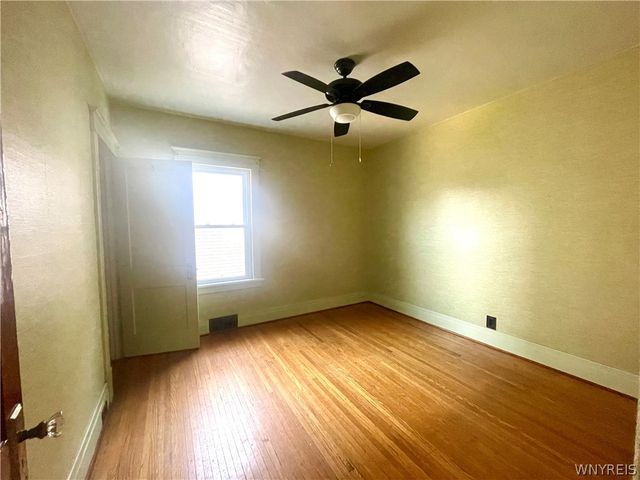 75 Harding Road, Buffalo, NY 14220