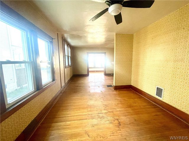 75 Harding Road, Buffalo, NY 14220