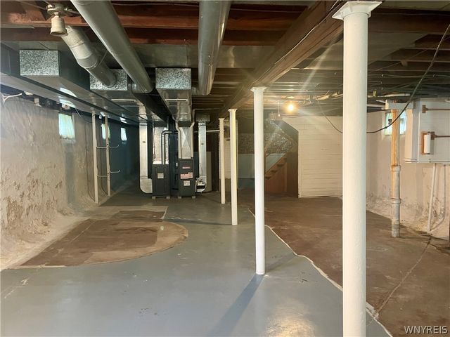 75 Harding Road, Buffalo, NY 14220