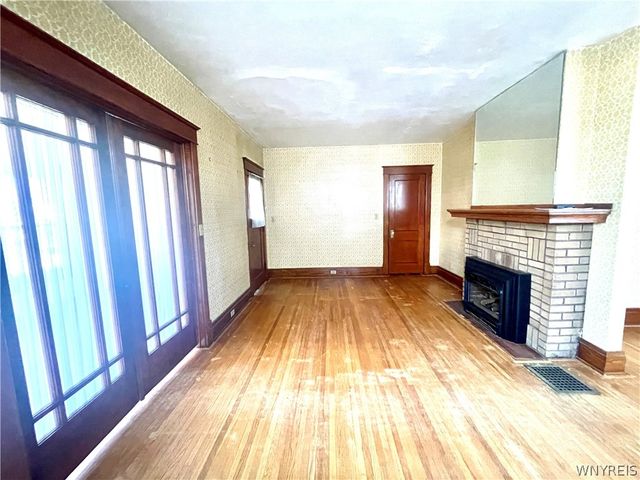 75 Harding Road, Buffalo, NY 14220