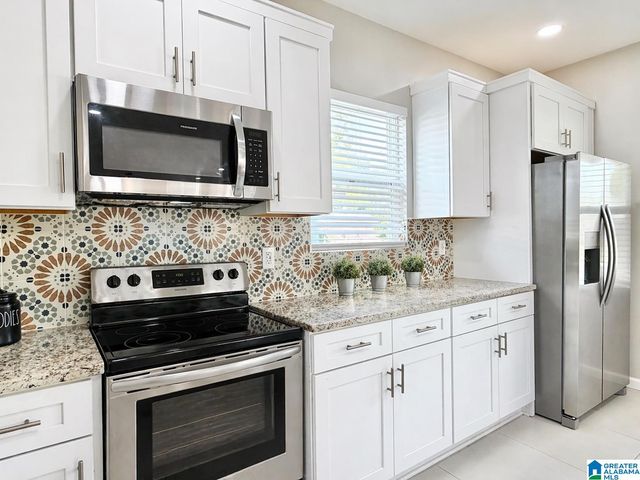2610 AVENUE F, Birmingham, AL 35218