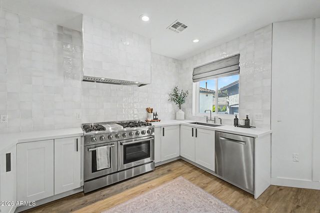 2732 E TAMARISK Street, Gilbert, AZ 85296