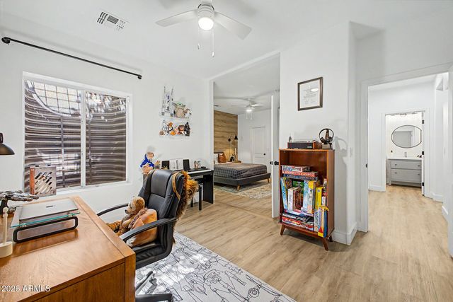 2732 E TAMARISK Street, Gilbert, AZ 85296